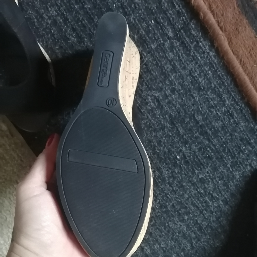 Wedges - Picture 4 of 4